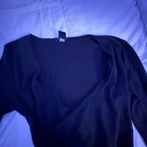 Chic Black V-Neck Top